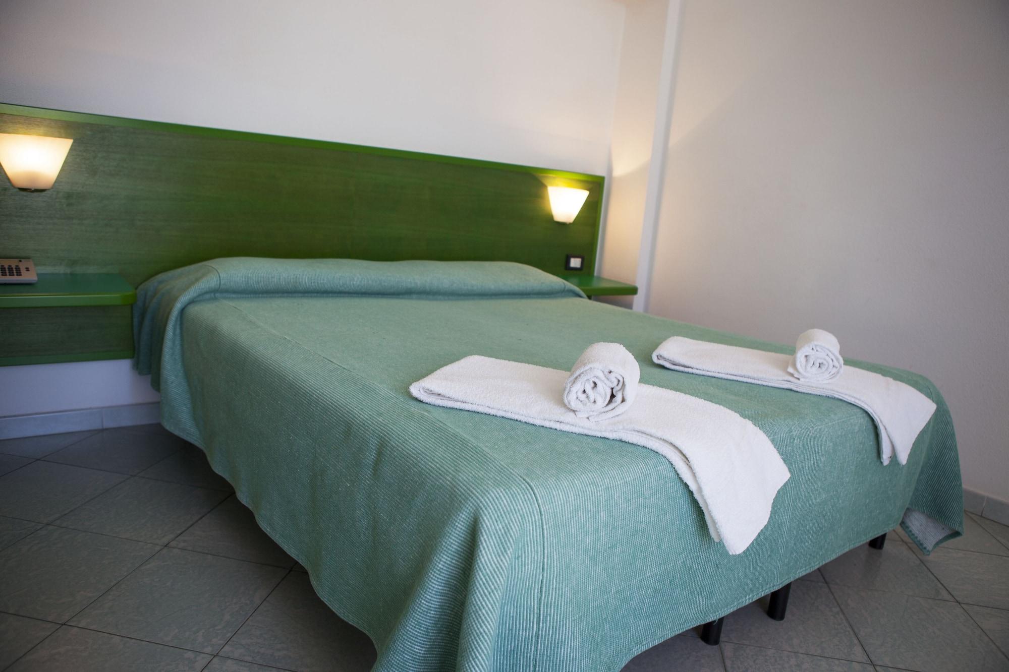 Hotel Piccada Palau Eksteriør billede