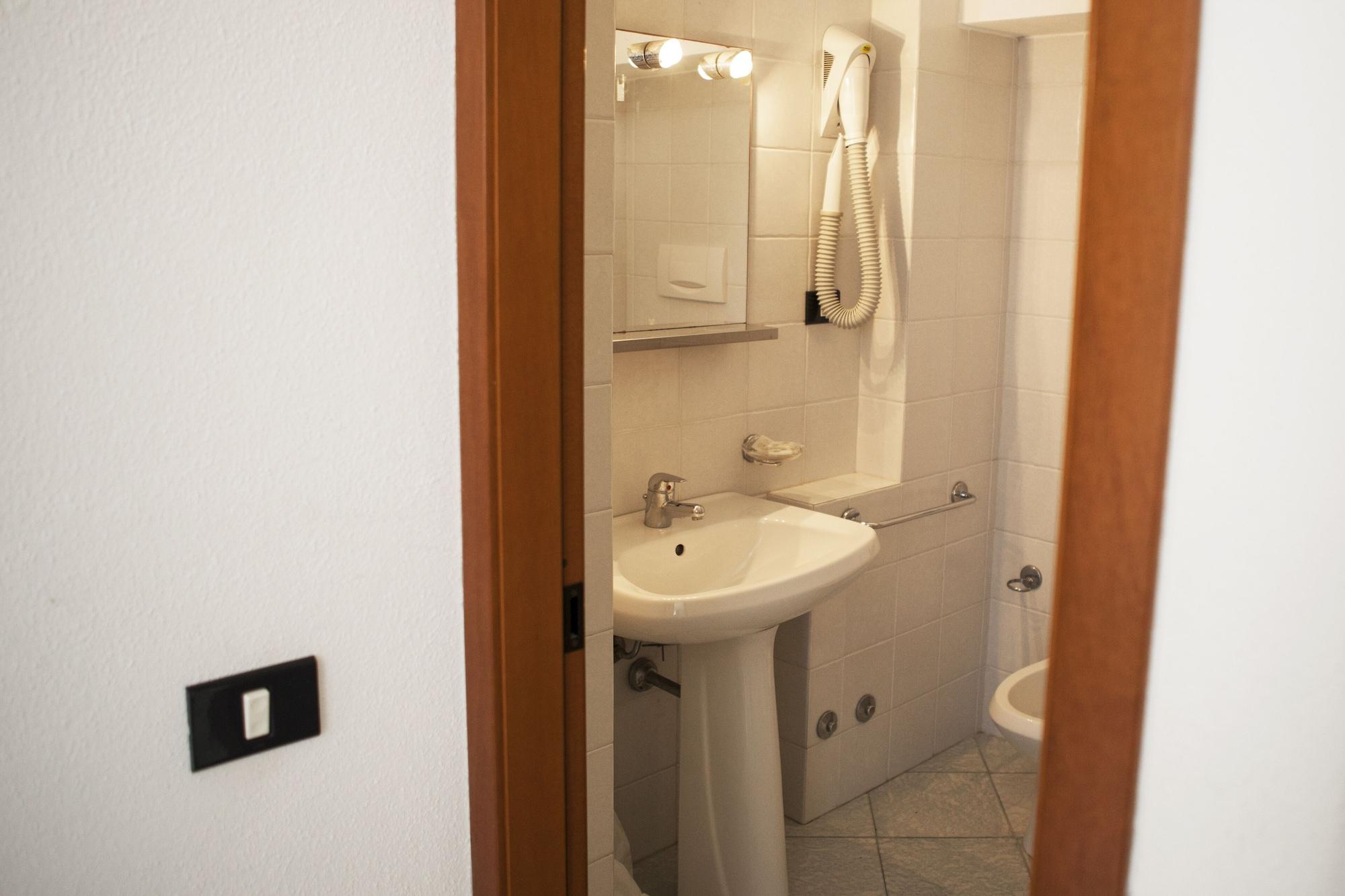 Hotel Piccada Palau Eksteriør billede