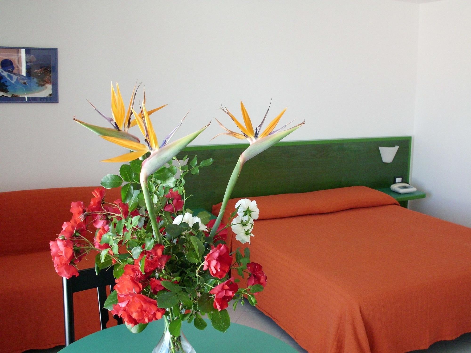 Hotel Piccada Palau Eksteriør billede