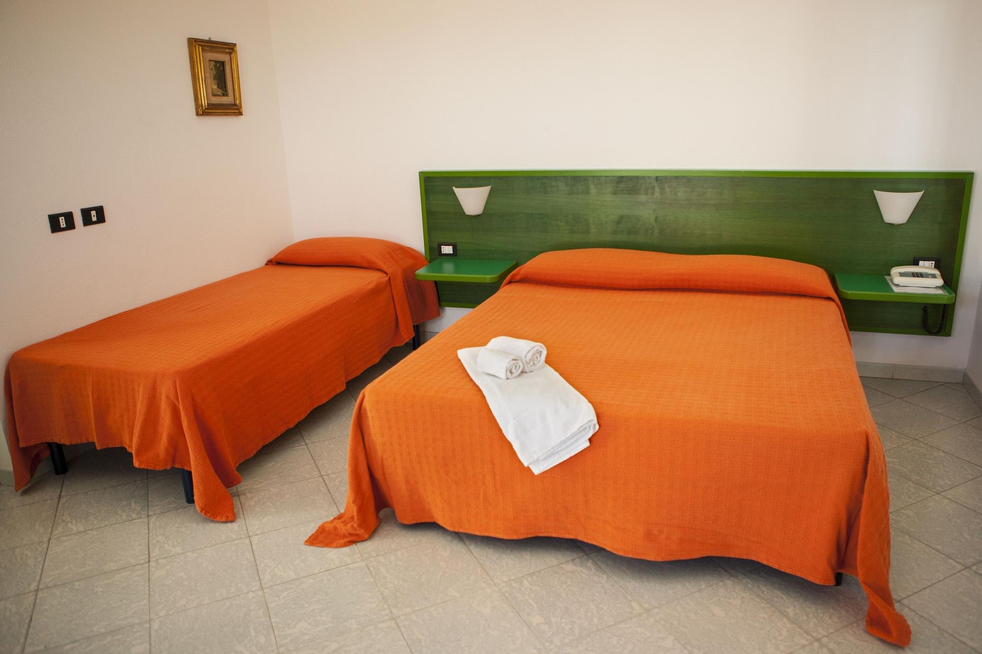 Hotel Piccada Palau Eksteriør billede